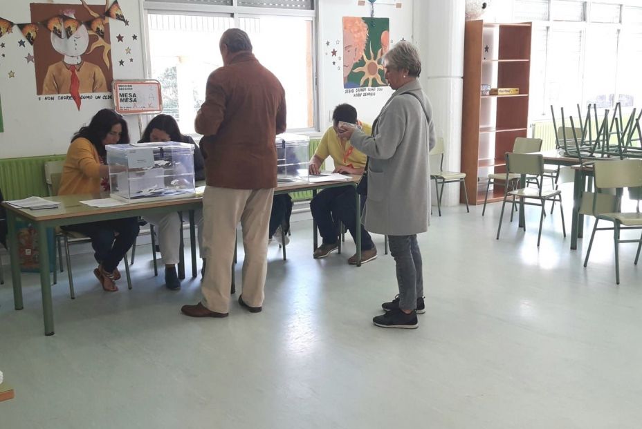 Elecciones Galicia: los mayores piden agilizar la atención primaria y combatir la soledad no deseada Elecciones Galicia: los mayores piden agilizar la atención primaria y combatir la soledad no deseada