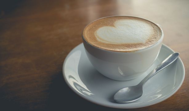 La nutricionista Boticaria García explica qué tipo de leche deberíamos tomar cada mañana