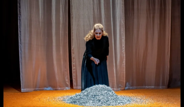 Lolita Flores y su 'Poncia' llegan a La Bañeza (León)