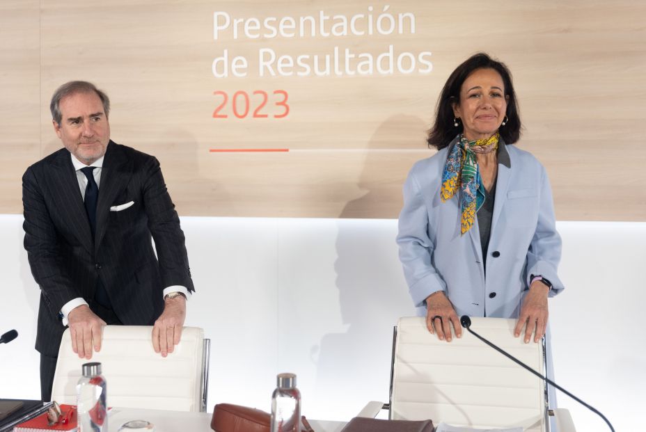 La presidenta del Banco Santander, Ana Botín, y el consejero delegado de la entidad financiera, Héctor Grisi, La presidenta del Banco Santander, Ana Botín, y el consejero delegado de la entidad financiera, Héctor Grisi,