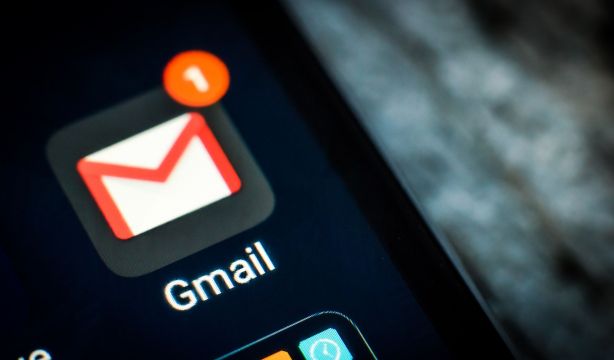 Así puedes seguir recibiendo y enviando correos aunque tu cuenta de Google esté sin espacio (Bigstock)