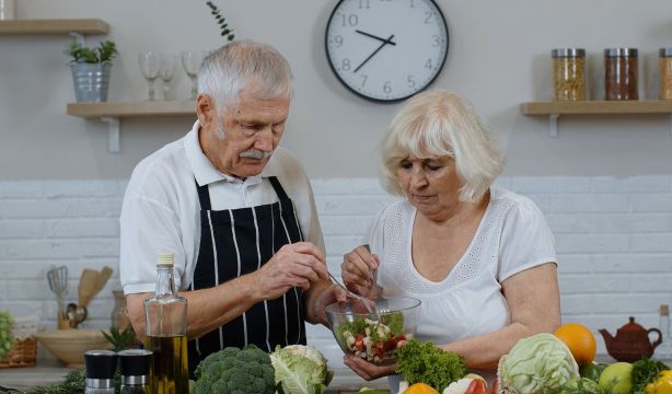 La dieta de la longevidad funciona: reduce la edad biológica y mejora el sistema inmunitario