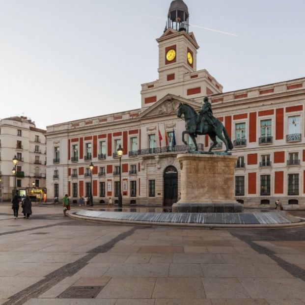 ¿Cómo han cambiado a lo largo del tiempo las plazas de los pueblos de Madrid?. web 'De Plaza en Plaza' , Comunidad de Madrid ¿Cómo han cambiado a lo largo del tiempo las plazas de los pueblos de Madrid?. web 'De Plaza en Plaza' , Comunidad de Madrid