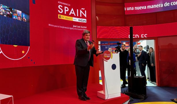 El Gobierno creará una 'SEPI digital' para controlar el 10% de Telefónica