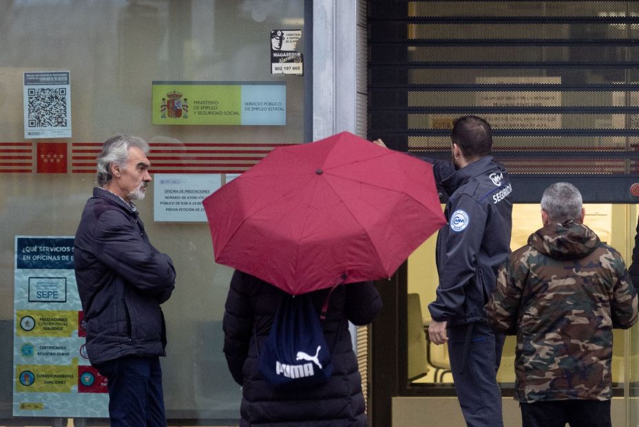 El Gobierno facilitará el cobro del Ingreso Mínimo Vital a parados de larga duración sin subsidio El Gobierno facilitará el cobro del Ingreso Mínimo Vital a parados de larga duración sin subsidio