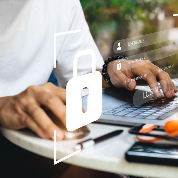 La mitad de los españoles ha sufrido un intento de ciberestafa en el último año