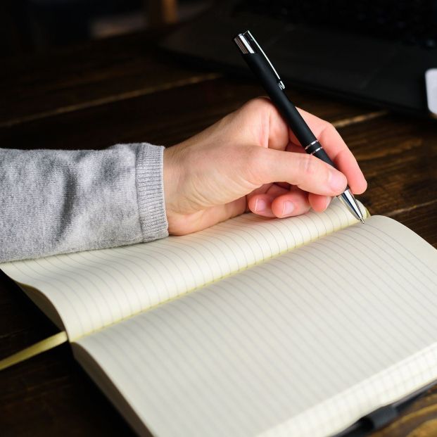 Día Internacional de los zurdos Día Internacional de los zurdos