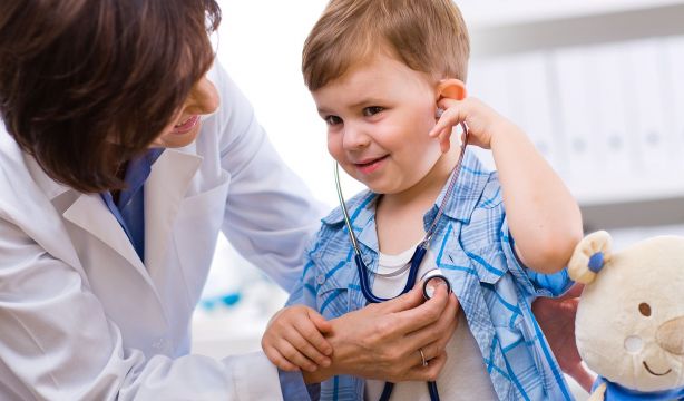 ¿Sabes de dónde vienen los términos 'paludismo', 'pandemia' o 'pediatra'?