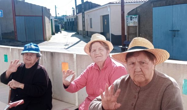 Pescueza y su alabado proyecto de mayores luchan por sobrevivir sin el apoyo de la Junta extremeña