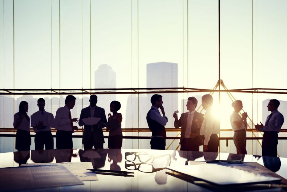 Banca y seguros tienen la mayor brecha salarial, que se agrava con la edad. Foto: bigstock Banca y seguros tienen la mayor brecha salarial, que se agrava con la edad. Foto: bigstock