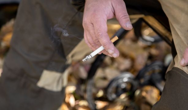 El nuevo Plan Integral antitabaco de Sanidad contempla subida de precios y prohibición en más zonas