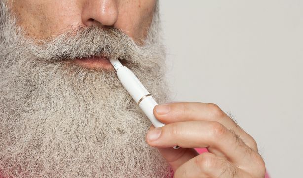 Iqos y Glo: la 'alternativa' al tabaco tradicional con serios peligros para la salud