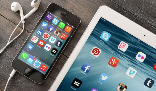 ¿Cuánto pagas por fibra y móvil? Este es el gasto medio en España (Bigstock)