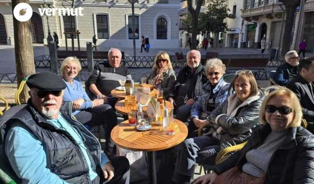 VERMUT celebra su cuarto aniversario en España mejorando la vida de los mayores de 55 años