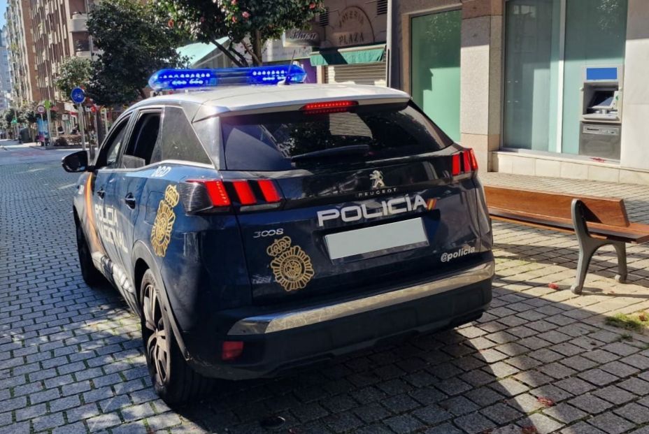 La Policía alerta la nueva estafa de las ‘limpiezas de ozono’ (Policía de Vigo - Europa Press) La Policía alerta la nueva estafa de las ‘limpiezas de ozono’ (Policía de Vigo - Europa Press)