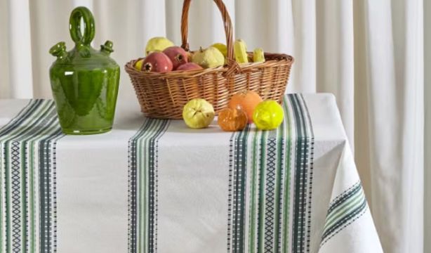 Una humilde marca de artesanía textil rural doblega a Zara por el plagio de un mantel