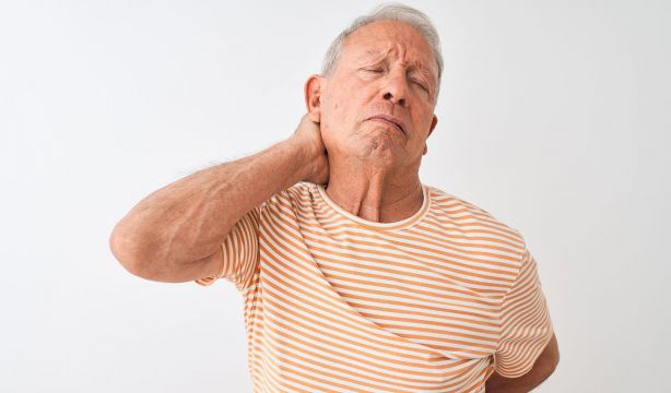 Tortícolis, un curioso origen y una confusión con el género. Diccionario anecdótico de términos médicos: 'T'