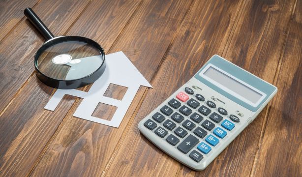 Una asesora hipotecaria advierte lo que nunca debes hacer al comprar una casa