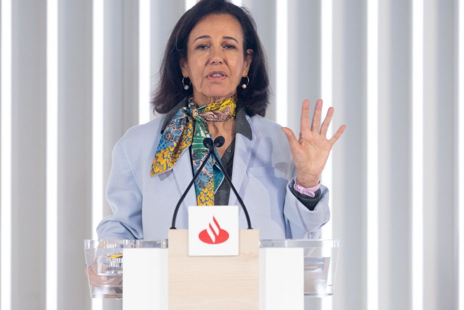 El Santander mima a sus accionistas pero tiene a sus clientes sin depósitos ni cuentas remuneradas El Santander mima a sus accionistas pero tiene a sus clientes sin depósitos ni cuentas remuneradas