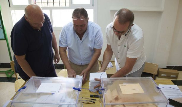 Elecciones País Vasco 2024: cómo y cuándo pedir el voto por correo