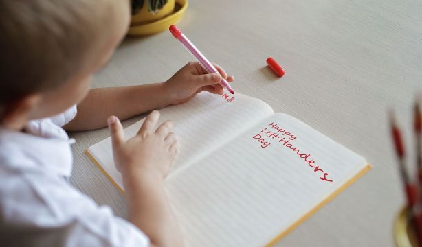 Cómo funciona el cerebro de los zurdos (BigStock)