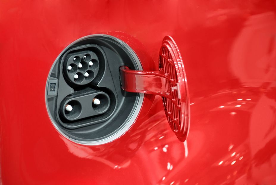 Así puedes beneficiarte de una deducción en el IRPF si compras un vehículo eléctrico (Bigstock) Así puedes beneficiarte de una deducción en el IRPF si compras un vehículo eléctrico (Bigstock)