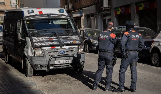 Matan a puñaladas a un niño de 5 años y dejan grave a su madre en plena madrugada