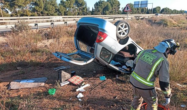EuropaPress 4959581 imagen accidente tomada cedida bomberos ceis