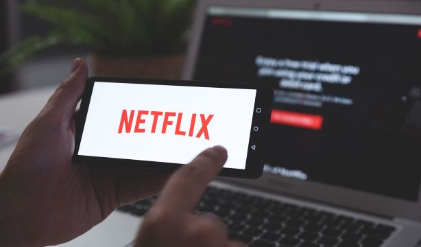 La Guardia Civil alerta de la estafa del 'último capítulo de tu serie favorita'