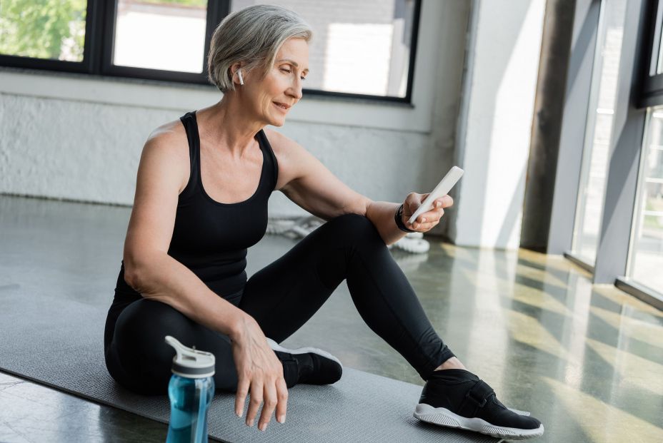 El entrenamiento de fuerza durante la menopausia mejora la calidad muscular 