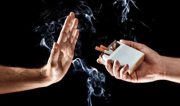 Aprobado el nuevo plan antitabaco de Sanidad: subida de precios y ampliación de espacios sin humo