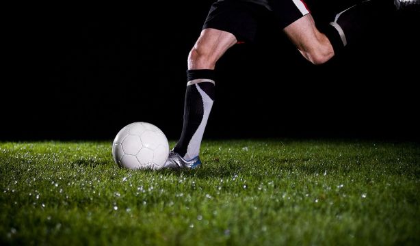 Demuestran que el alto riesgo de demencia entre exfutbolistas no se debe a su estilo de vida