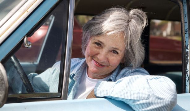 Estos son los nuevos vehículos que podrás conducir con la licencia B del carnet de la DGT