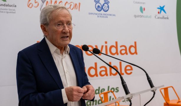 Ónega: "Vivir más y mejor es la gran clave del siglo XXI"