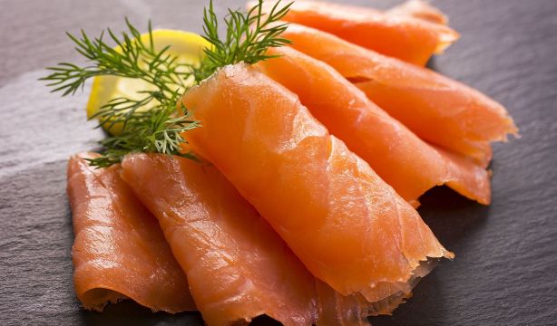 Cómo elegir el mejor salmón ahumado en el supermercado