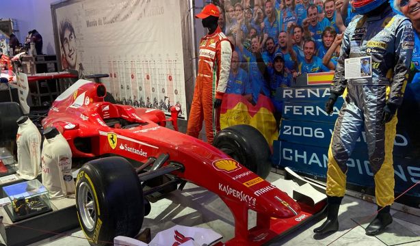 Una exposición reúne más de 200 objetos de las leyendas del deporte