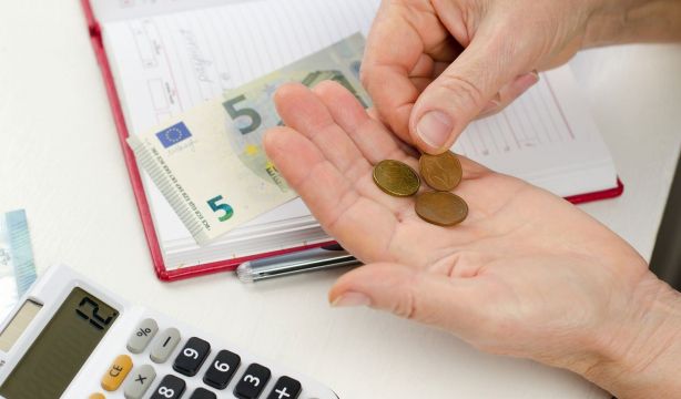 ¿Cómo puedo recuperar la pensión si la Seguridad Social me la ha quitado?