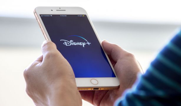 Alertan de la nueva estafa relacionada con la suscripción a Disney+: cuidado si recibes este mensaje