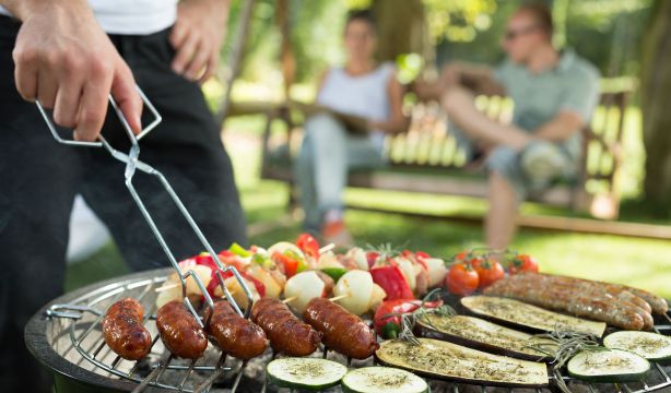¿Está permitido hacer barbacoas en casa? Esto es lo que dice la ley (Bigstock)