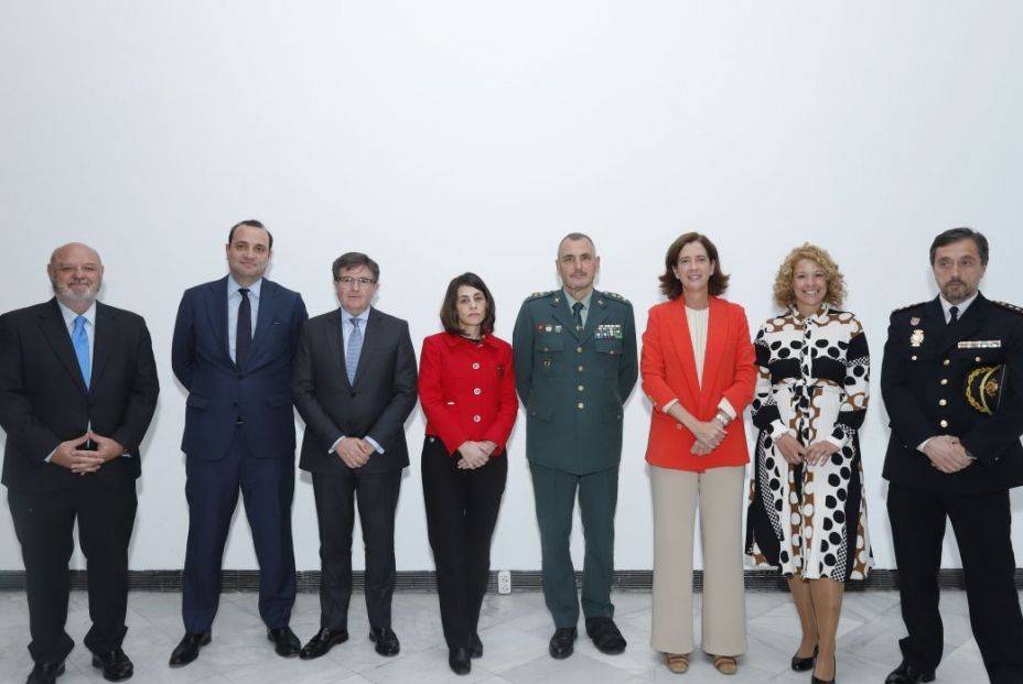 Campaña ‘Protégete, evitar el fraude está en tus manos’ presenta aula digital sobre ciberseguridad (AEB) Campaña ‘Protégete, evitar el fraude está en tus manos’ presenta aula digital sobre ciberseguridad (AEB)