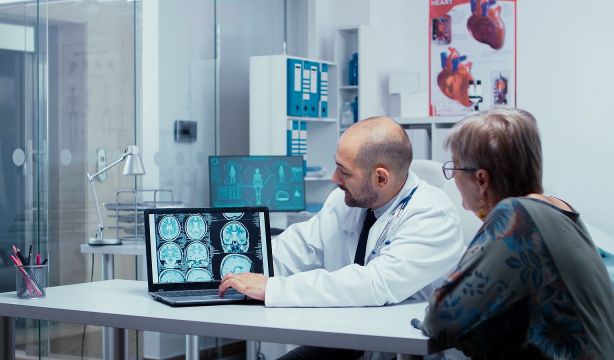 La esperanza de vida global tendrá un aumento de casi cinco años en 2050