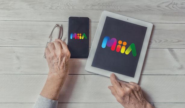 Así es MiiA, la primera Inteligencia Artificial que lo sabe todo de pensiones