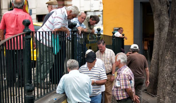 El gasto en pensiones caería hasta un 40% con un modelo de cuentas nocionales, según Fedea