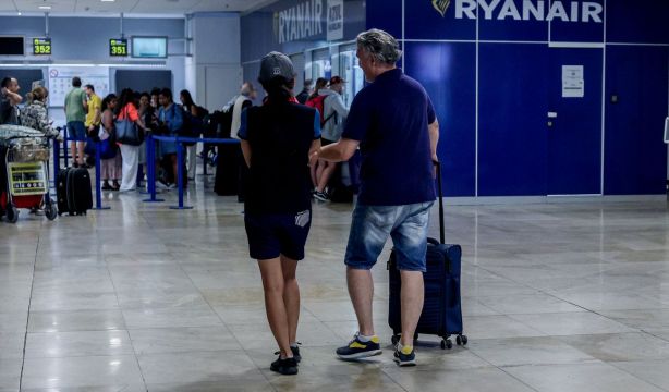 Ryanair alerta sobre tarjetas de embarque en el móvil: no las aceptará en estos aeropuertos