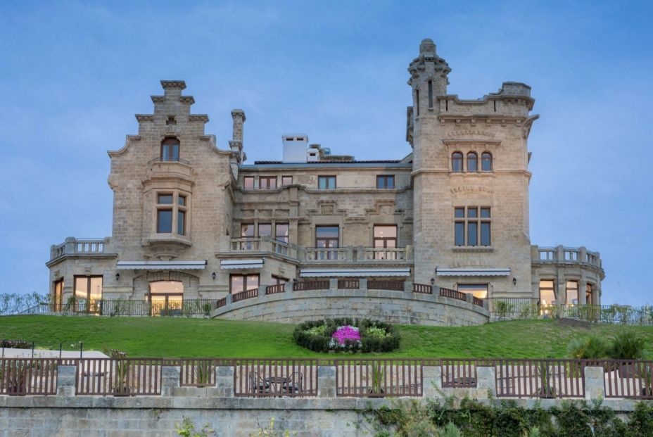 Palacio Arriluce (Getxo, Bizkaia) Palacio Arriluce (Getxo, Bizkaia)