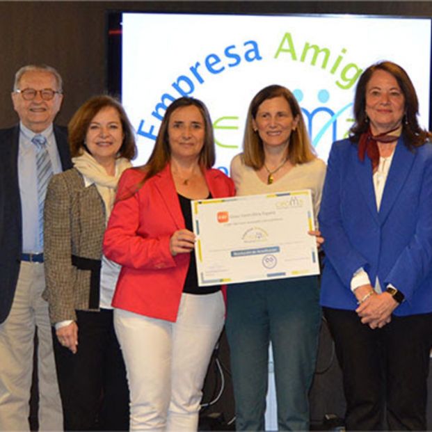 CEOMA acredita a GSK como primera ‘Empresa Amigable’ con las personas mayores