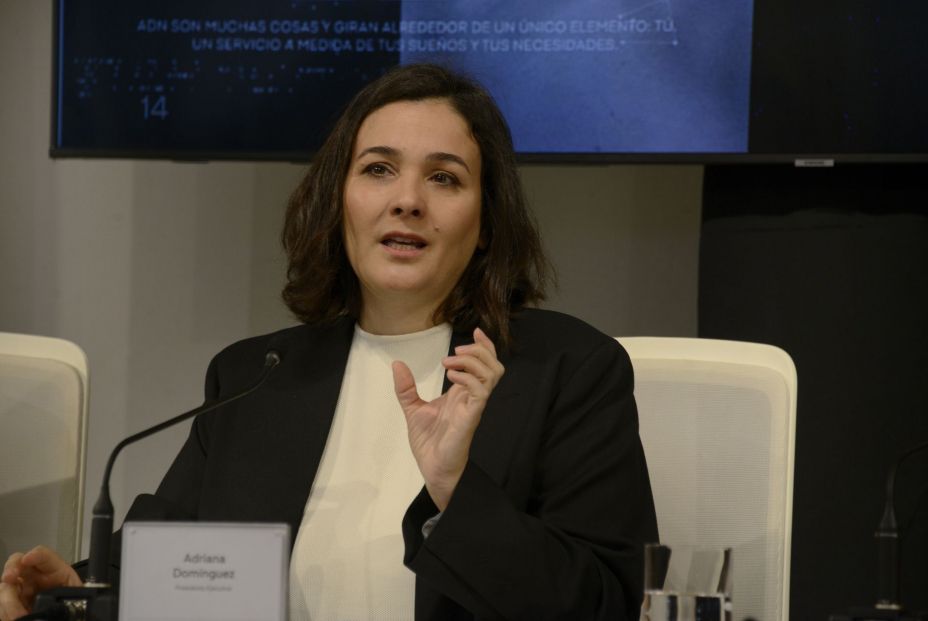 EuropaPress 5918159 presidenta ejecutiva adolfo dominguez adriana dominguez presentacion (1) EuropaPress 5918159 presidenta ejecutiva adolfo dominguez adriana dominguez presentacion (1)