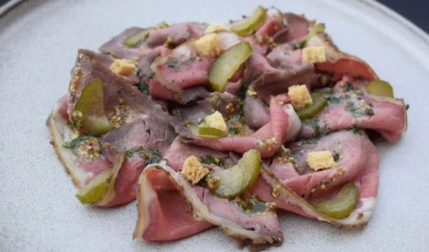 De ruta por la región de Madrid, en busca de los mejores platos con carne de toro de lidia De ruta por la región de Madrid, en busca de los mejores platos con carne de toro de lidia