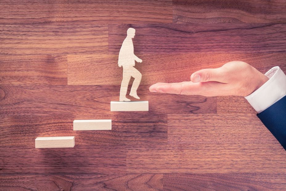 bigstock desarrollo profesional subir peldanos