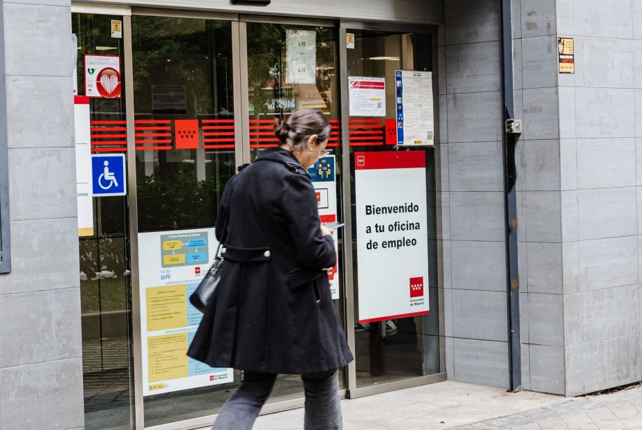 Compaginar el cobro del paro con un sueldo de hasta 2.250 euros será posible desde abril de 2025 Compaginar el cobro del paro con un sueldo de hasta 2.250 euros será posible desde abril de 2025